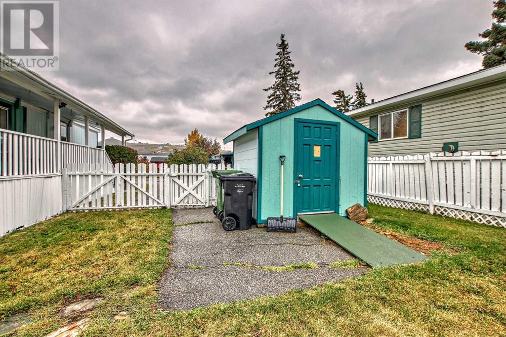 Single Family House Mobile Home for Sale in    Street NW Greenwood/Greenbriar Calgary 