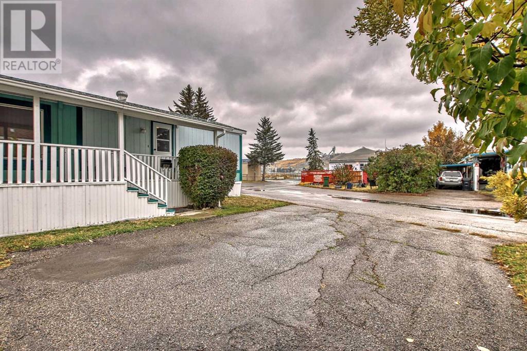 Single Family House Mobile Home for Sale in    Street NW Greenwood/Greenbriar Calgary 