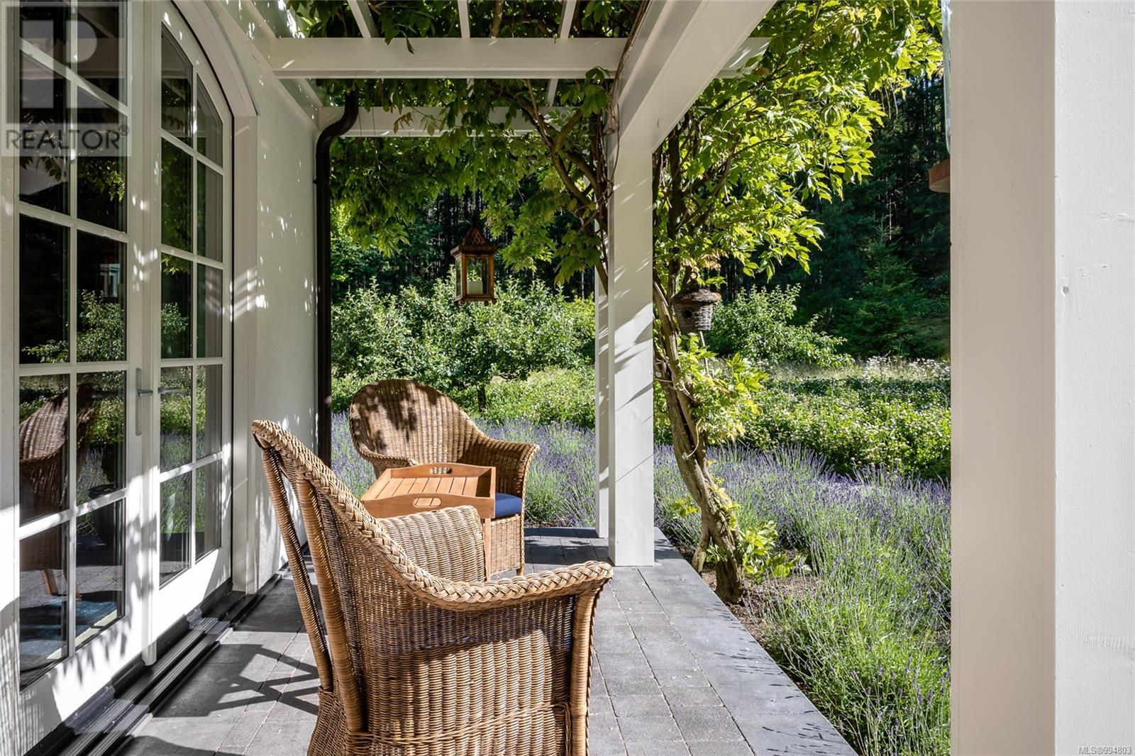  377 Seymour Heights, Salt Spring