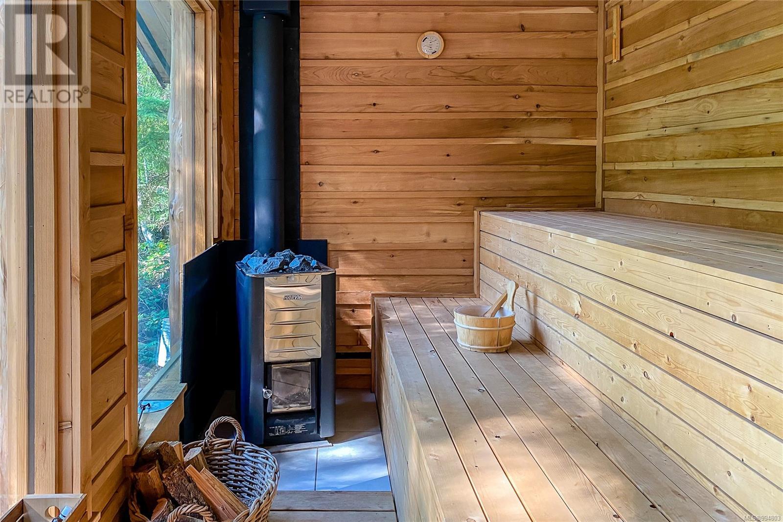  377 Seymour Heights, Salt Spring