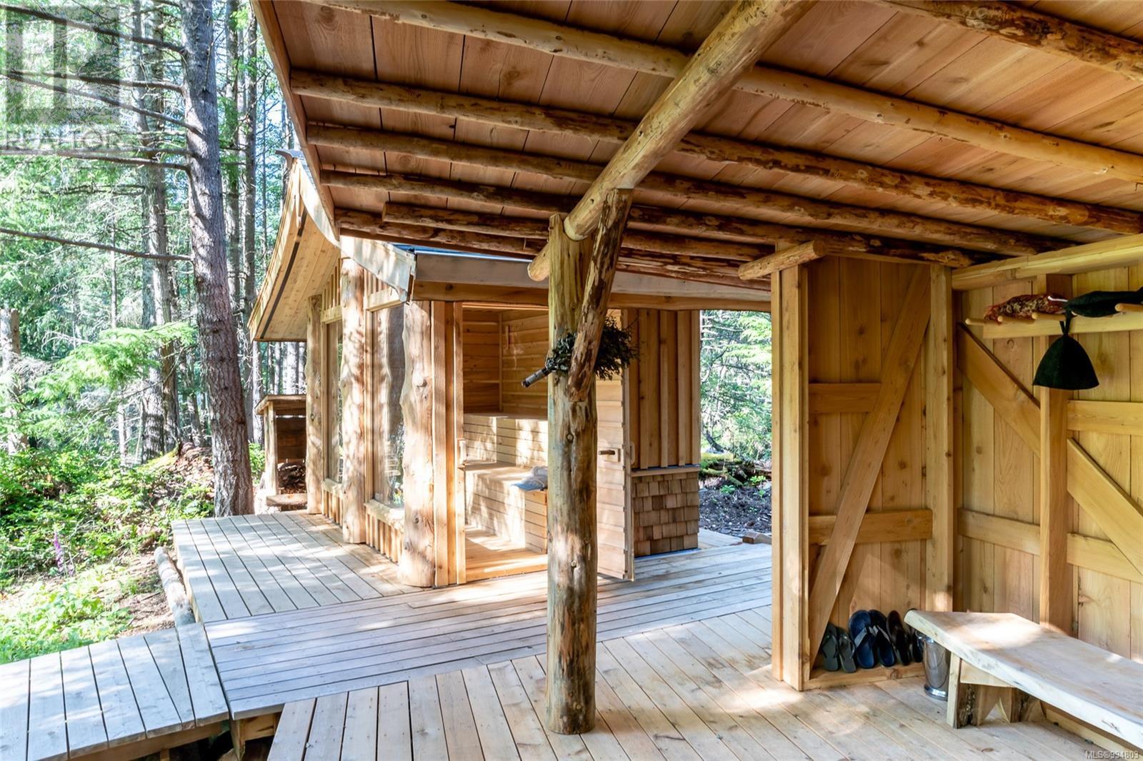  377 Seymour Heights, Salt Spring