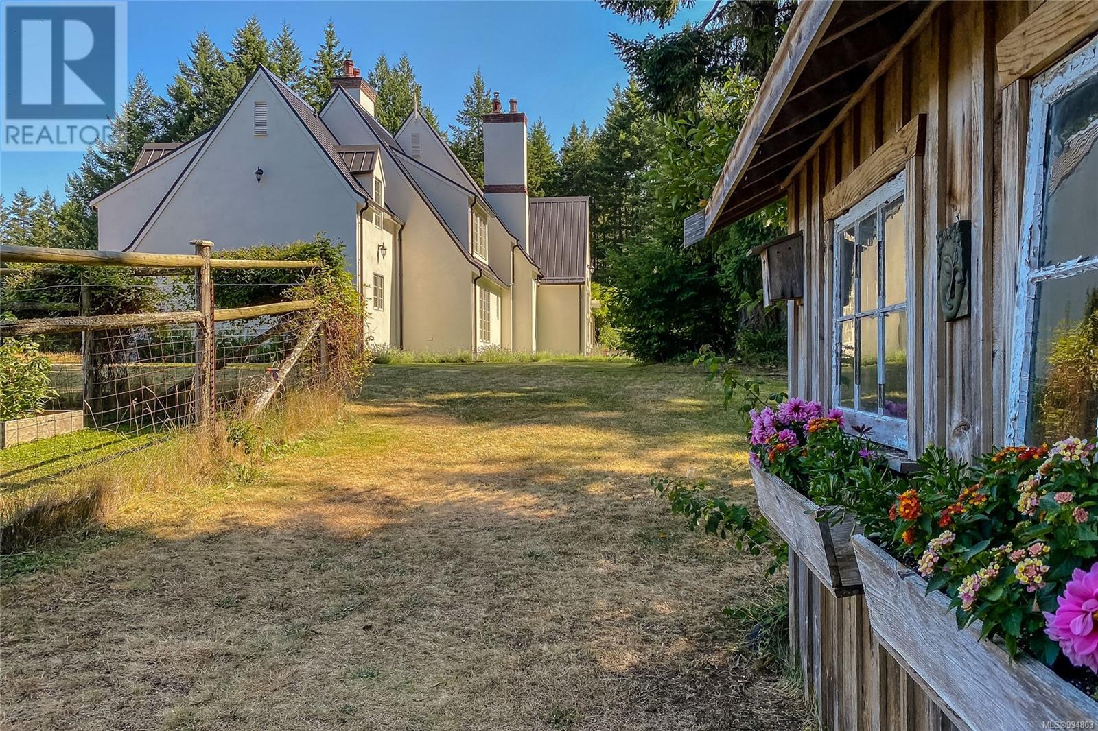  377 Seymour Heights, Salt Spring