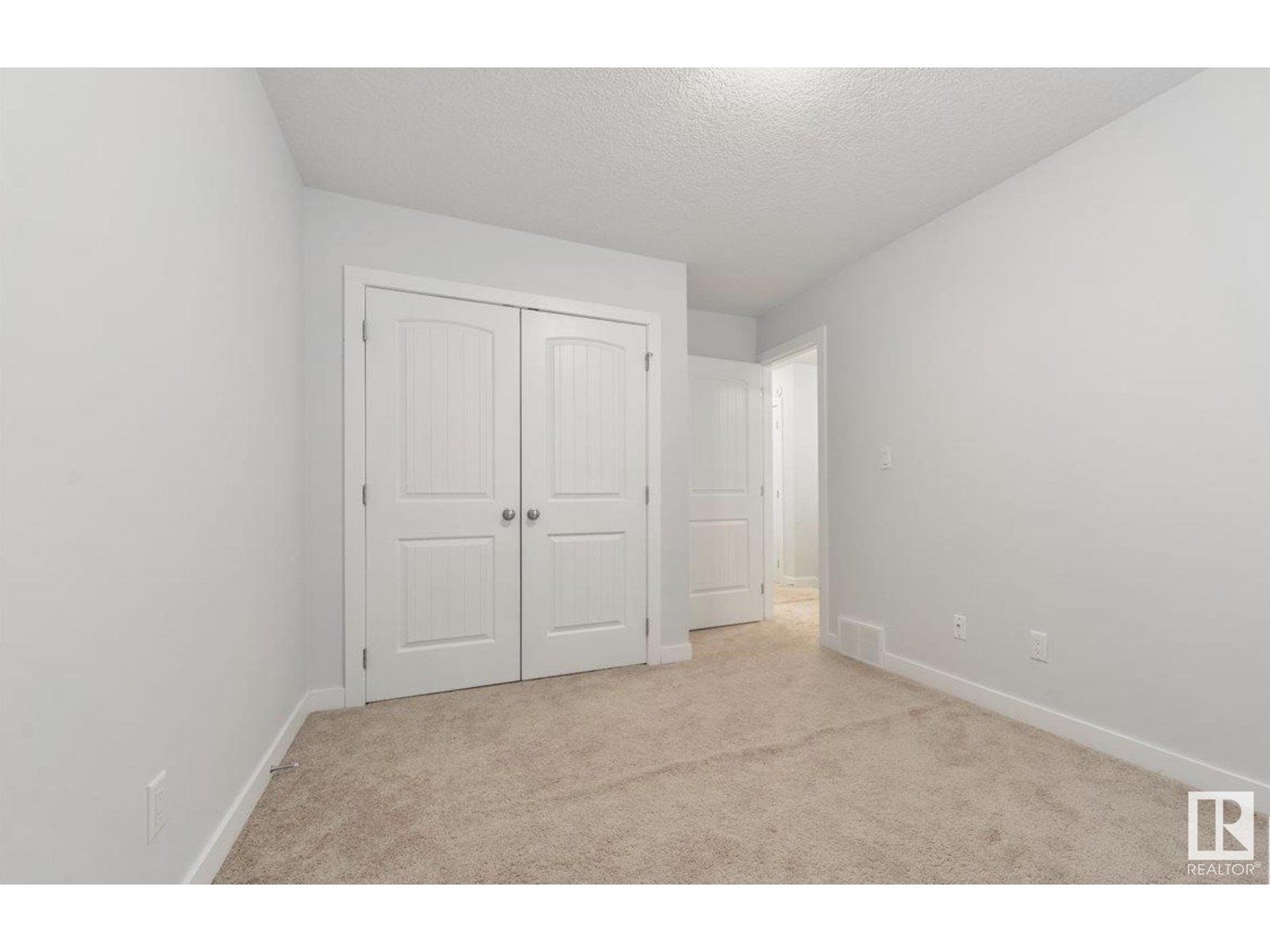 Photo 22 of 35 723 172 St Sw, Edmonton AB