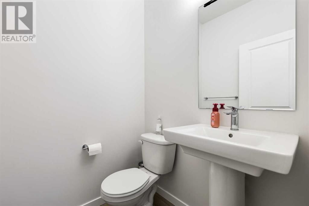 Single Family House for Sale in  Magnolia Court SE Mahogany Calgary 