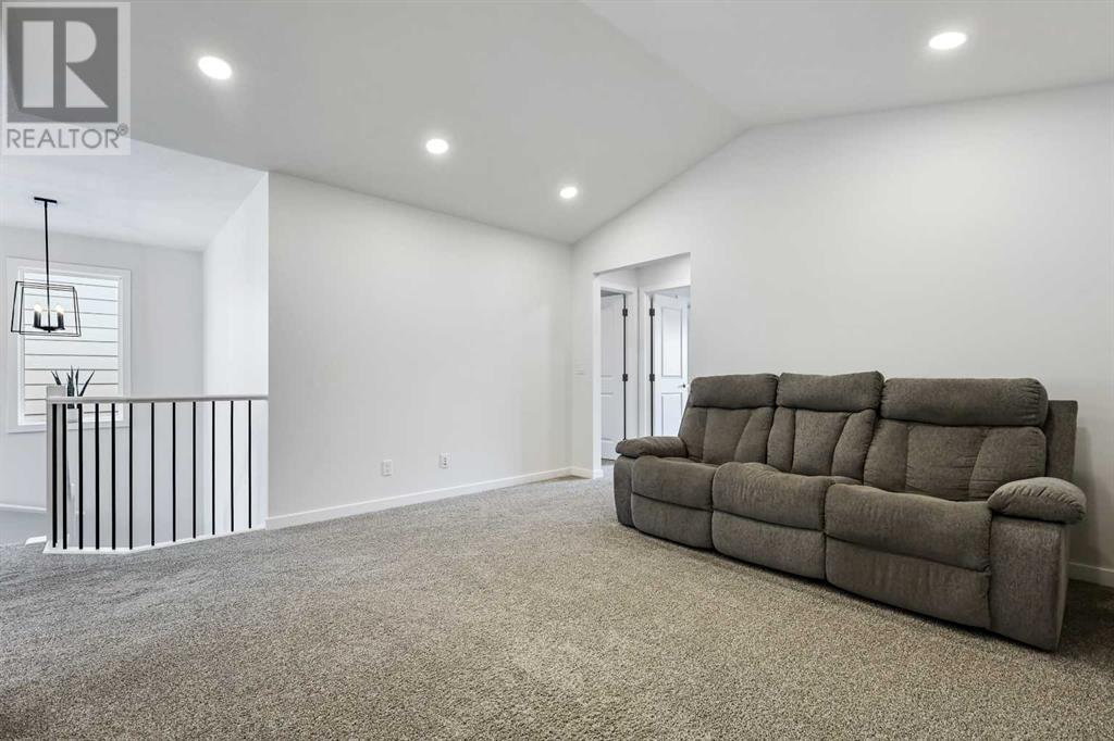 Single Family House for Sale in  Magnolia Court SE Mahogany Calgary 