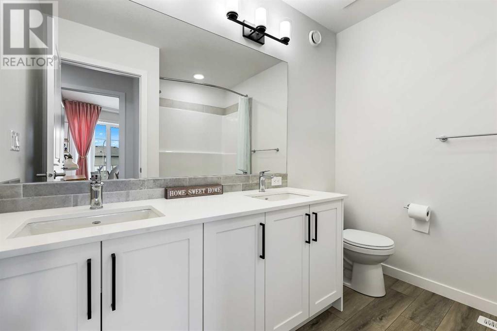 Single Family House for Sale in  Magnolia Court SE Mahogany Calgary 