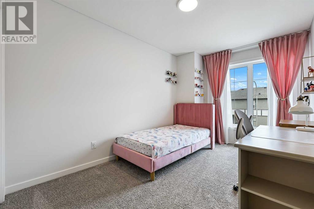Single Family House for Sale in  Magnolia Court SE Mahogany Calgary 