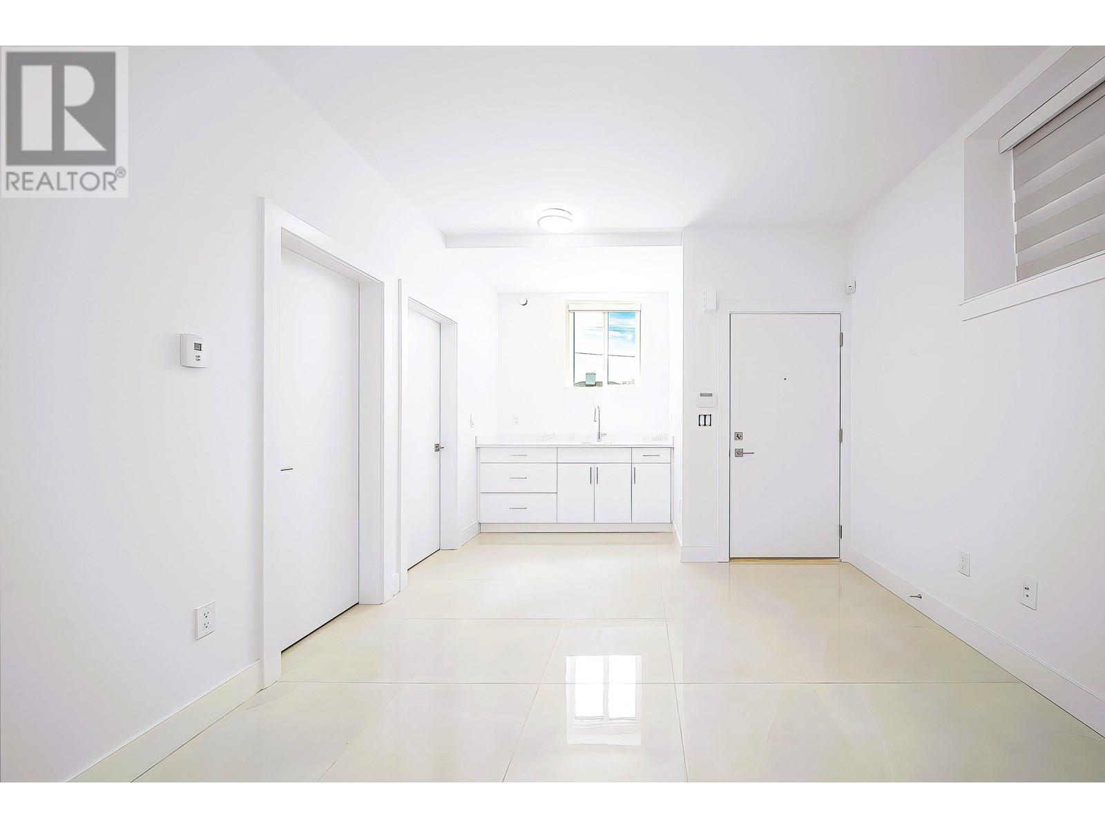 Photo 14 of 1 6691 Winch Street, Burnaby BC