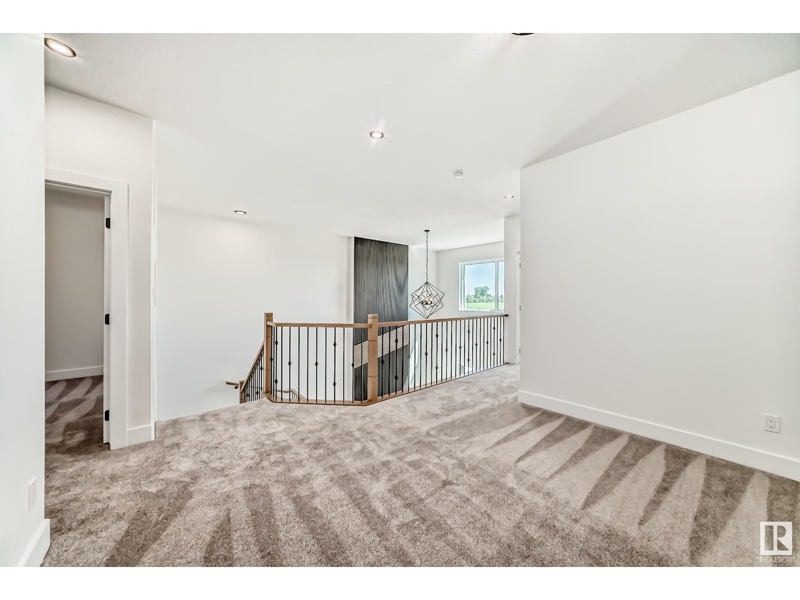 Photo 22 of 325 Bluff Cv, Leduc AB