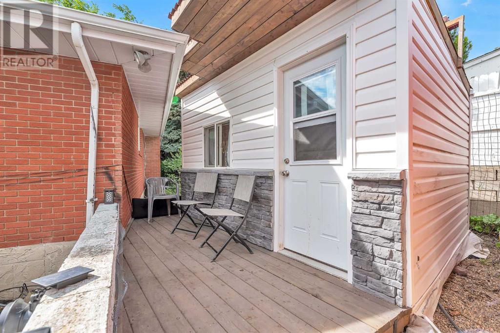 Single Family House Bungalow for Sale in  Hunterbow Crescent NW Huntington Hills Calgary 