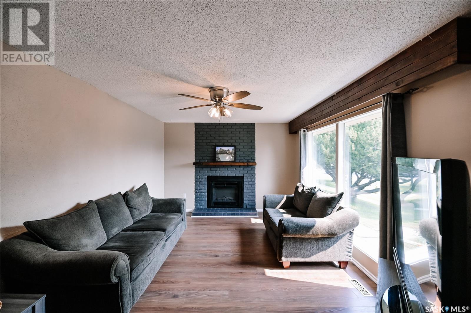 Single Family House for Sale in  th AVENUE E Prince Albert 