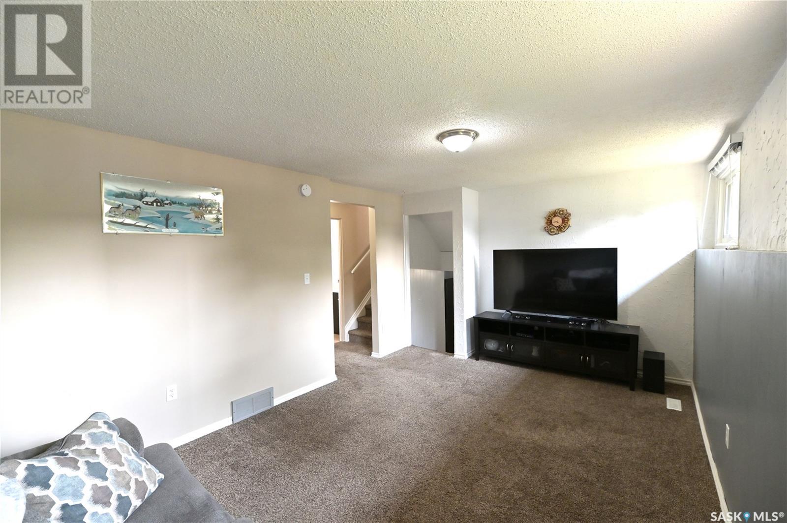 Single Family House for Sale in  th AVENUE E Prince Albert 