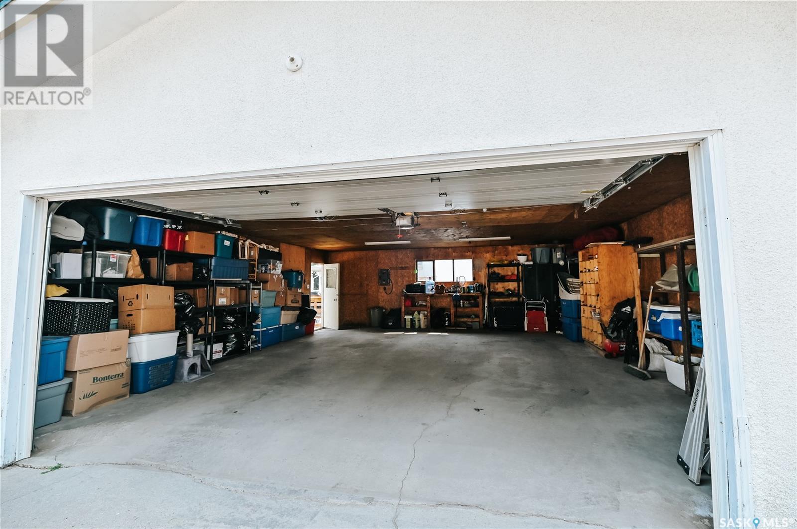 Single Family House for Sale in  th AVENUE E Prince Albert 