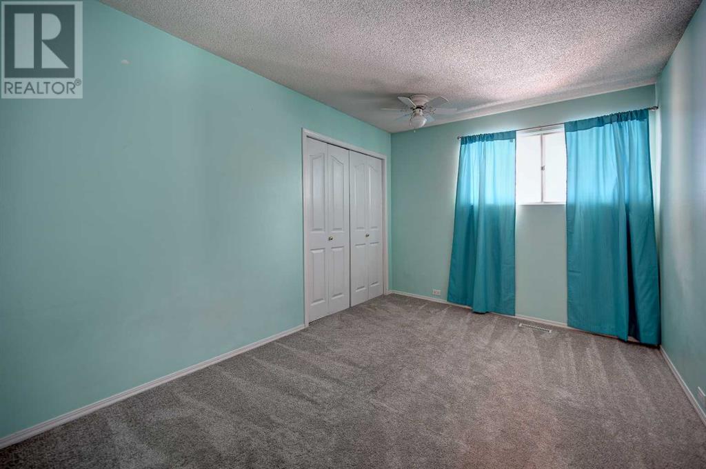Single Family House Bungalow for Sale in  Cantabrian Drive SW Canyon Meadows Calgary 