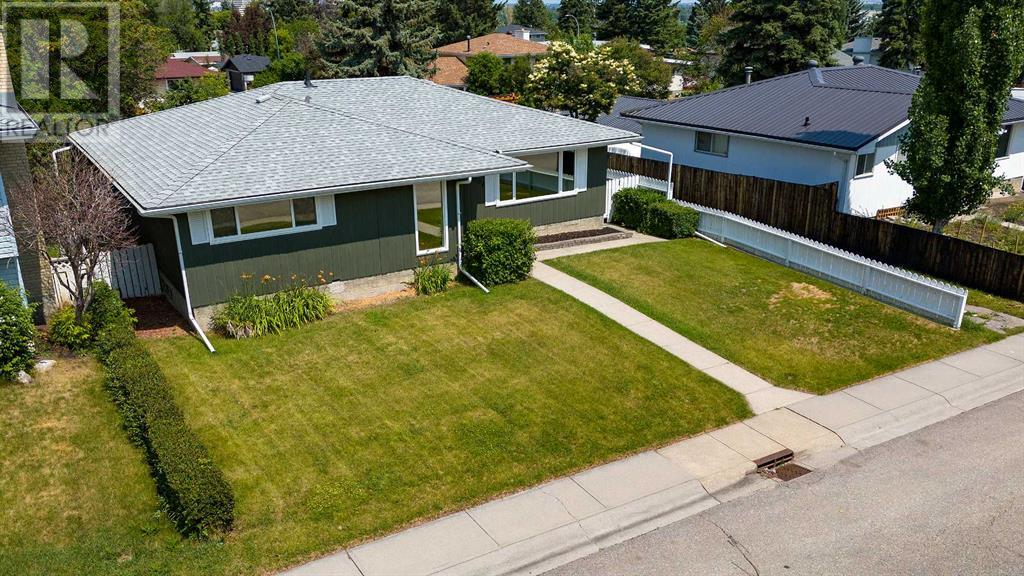 Single Family House Bungalow for Sale in  Cantabrian Drive SW Canyon Meadows Calgary 