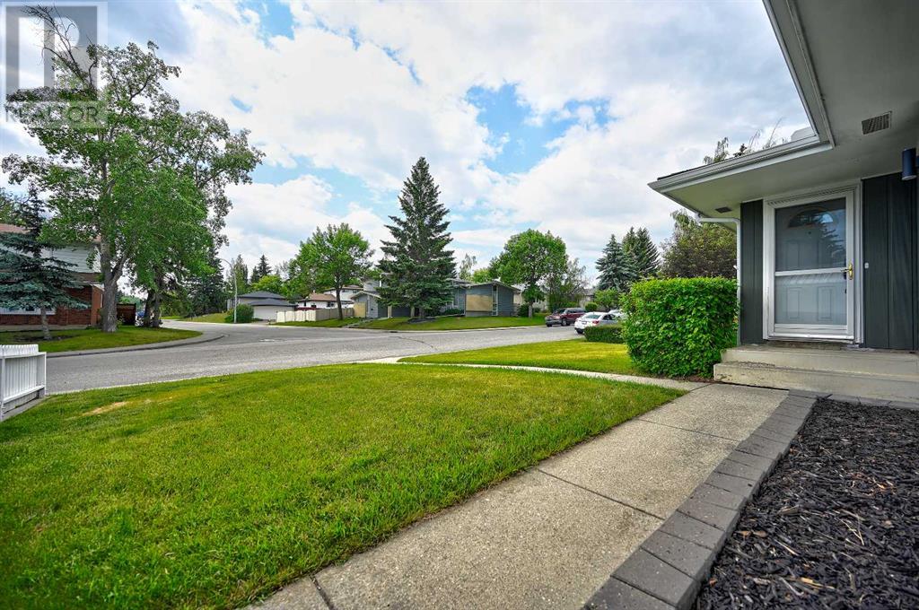 Single Family House Bungalow for Sale in  Cantabrian Drive SW Canyon Meadows Calgary 