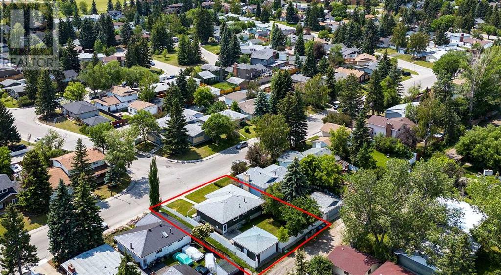 Single Family House Bungalow for Sale in  Cantabrian Drive SW Canyon Meadows Calgary 