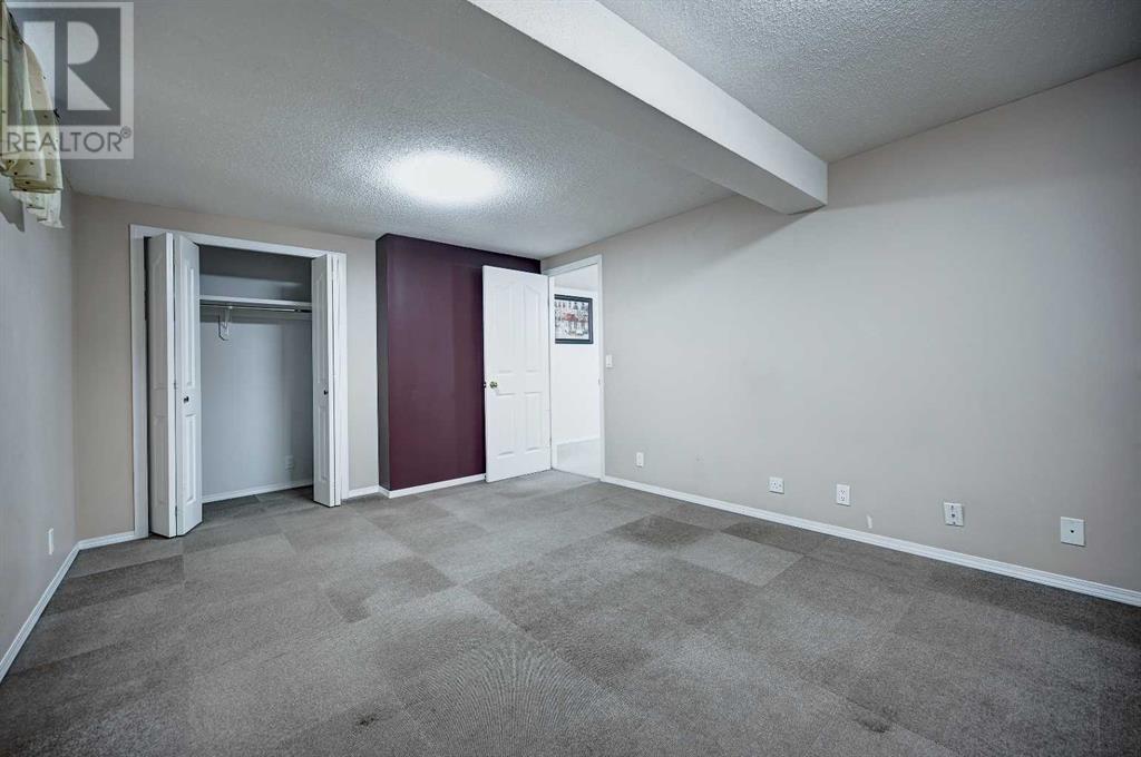 Single Family House Bungalow for Sale in  Cantabrian Drive SW Canyon Meadows Calgary 