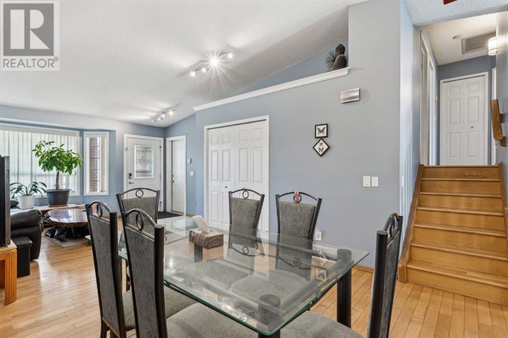 Single Family House 4 Level for Sale in  Applewood Drive SE Applewood Park Calgary 
