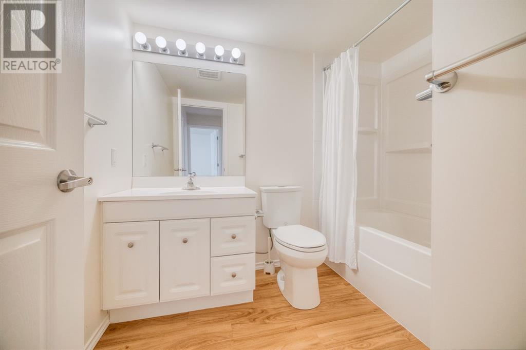 Single Family House for Sale in  Panamount Lane NW Panorama Hills Calgary 