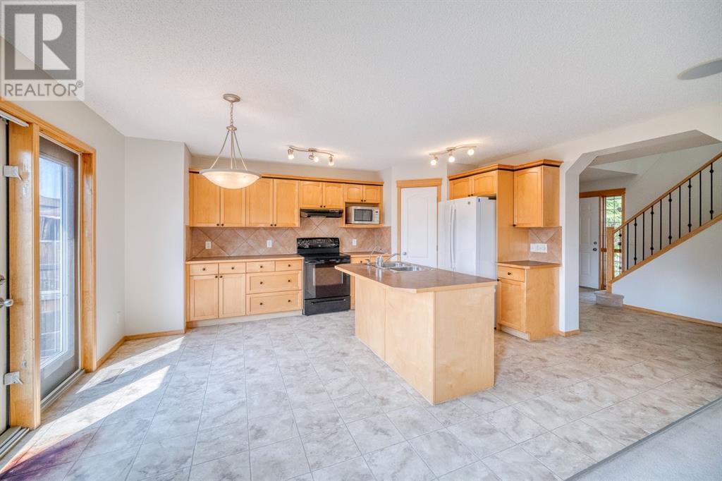 Single Family House for Sale in  Panamount Lane NW Panorama Hills Calgary 