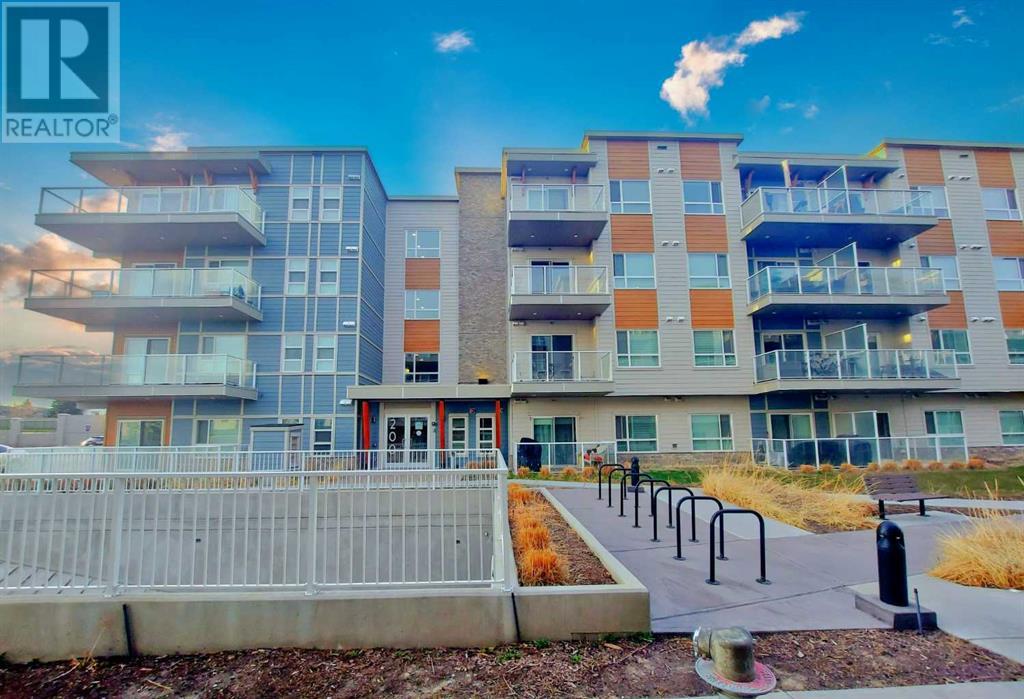 Single Family House for Sale in   HARVEST HILLS Place NE Harvest Hills Calgary 