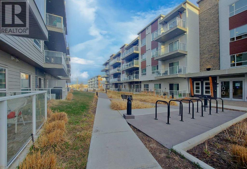 Single Family House for Sale in   HARVEST HILLS Place NE Harvest Hills Calgary 