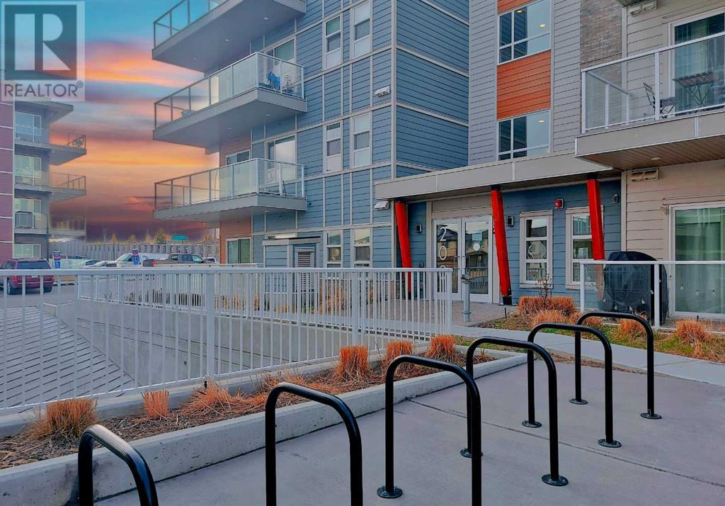 Single Family House for Sale in   HARVEST HILLS Place NE Harvest Hills Calgary 