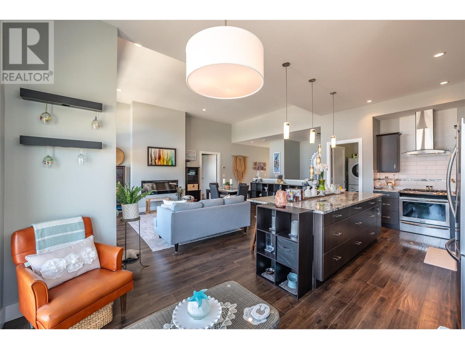  123 View Road, Penticton