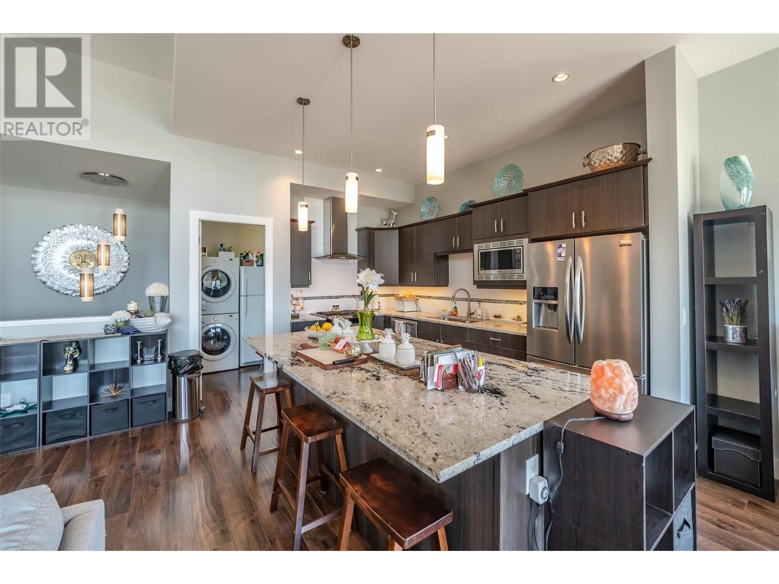  123 View Road, Penticton