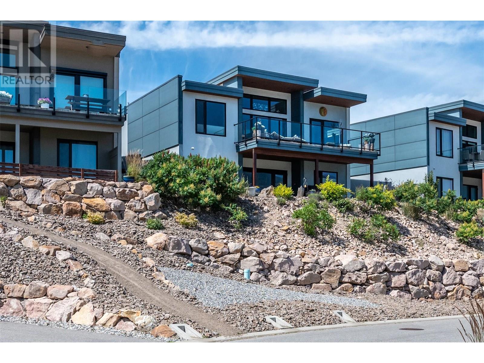  123 View Road, Penticton