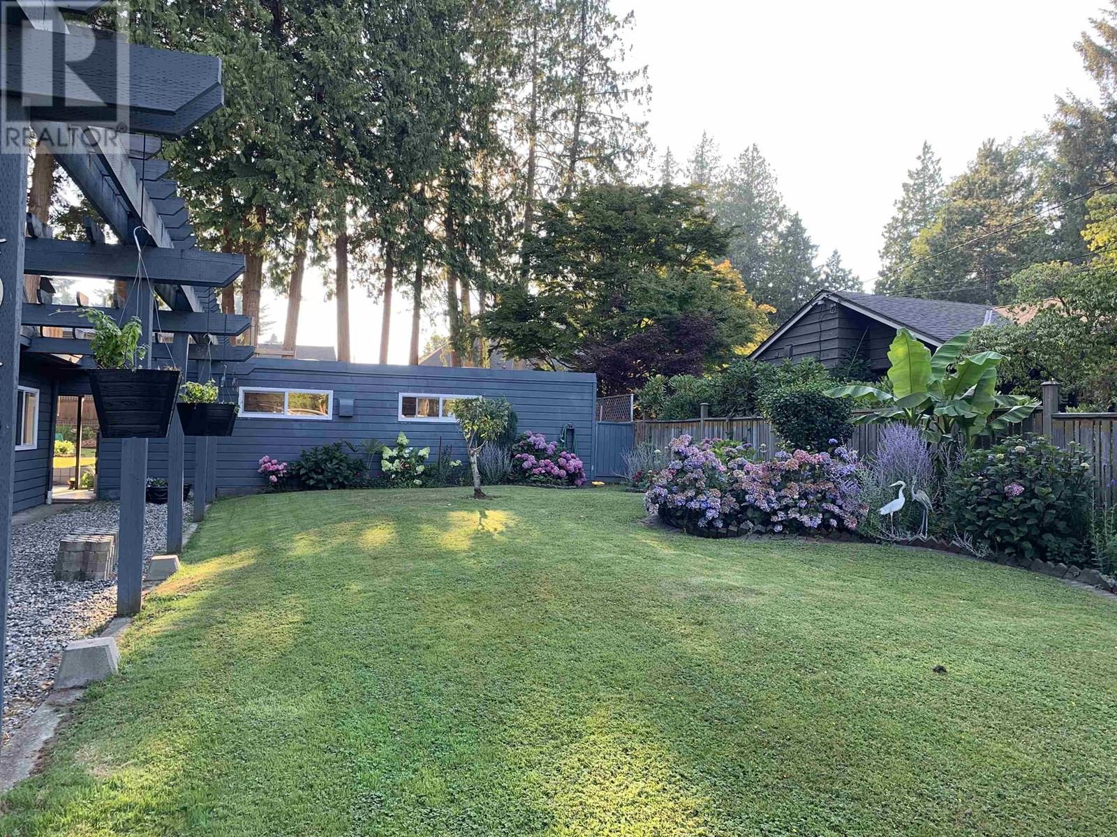 Photo 6 of 4943 Cliff Drive, Delta BC