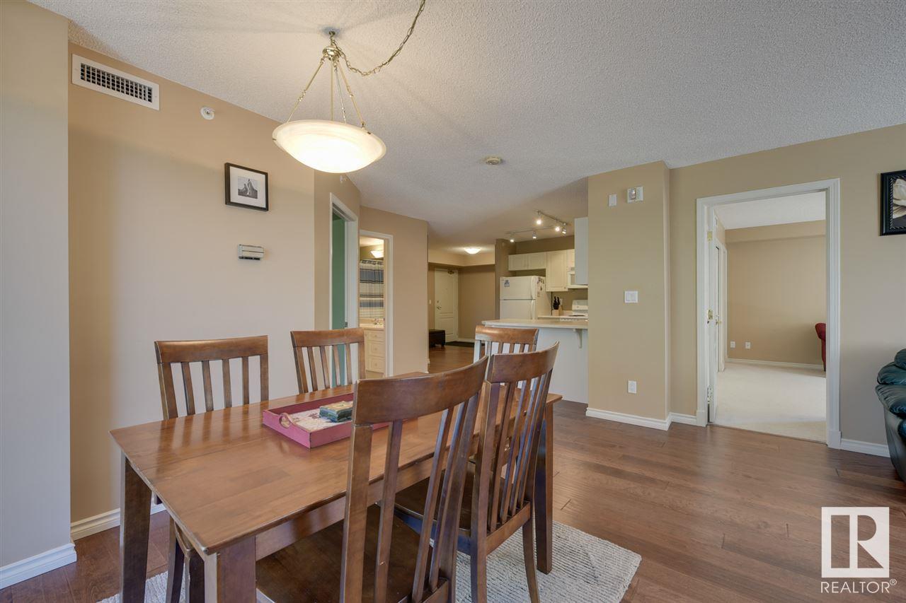 Photo 8 of 202 10649 Saskatchewan Dr Nw, Edmonton AB