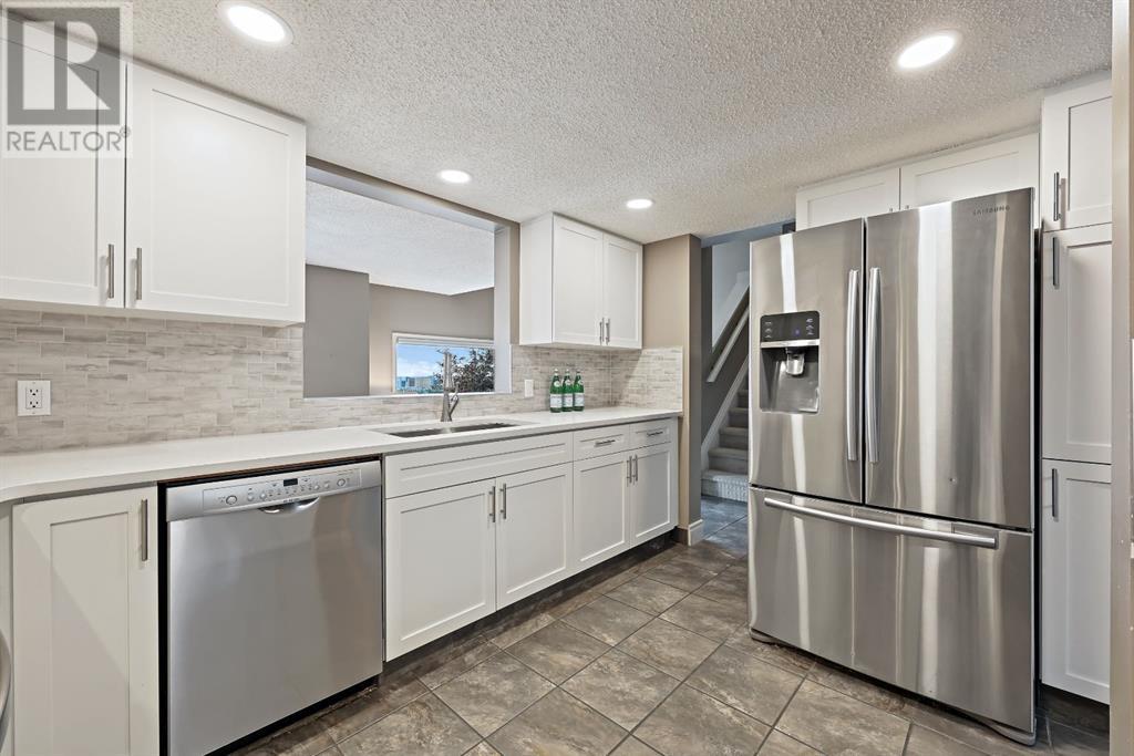 Single Family House for Sale in   Patina Drive SW Patterson Calgary 