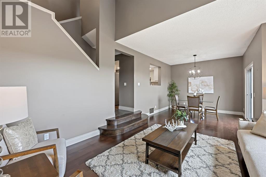 Single Family House for Sale in   Patina Drive SW Patterson Calgary 