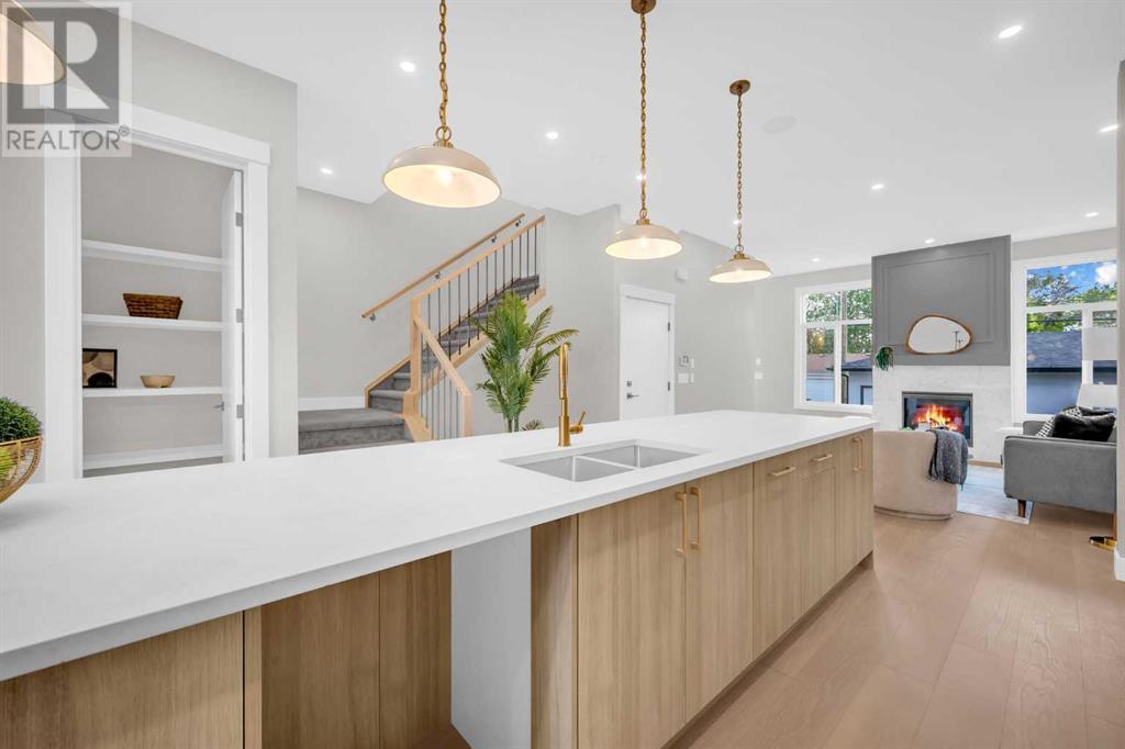 Single Family House for Sale in  Bowness Road NW Bowness Calgary 