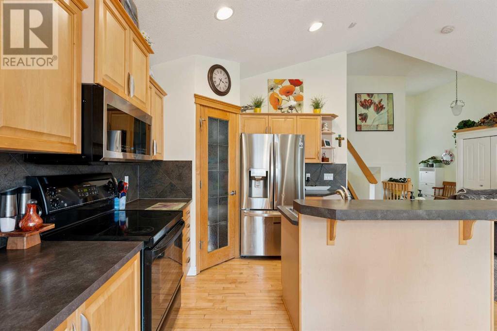 Single Family House 4 Level for Sale in  Prestwick Heath SE McKenzie Towne Calgary 
