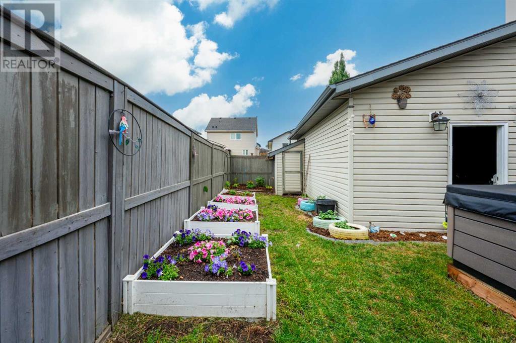 Single Family House 4 Level for Sale in  Prestwick Heath SE McKenzie Towne Calgary 