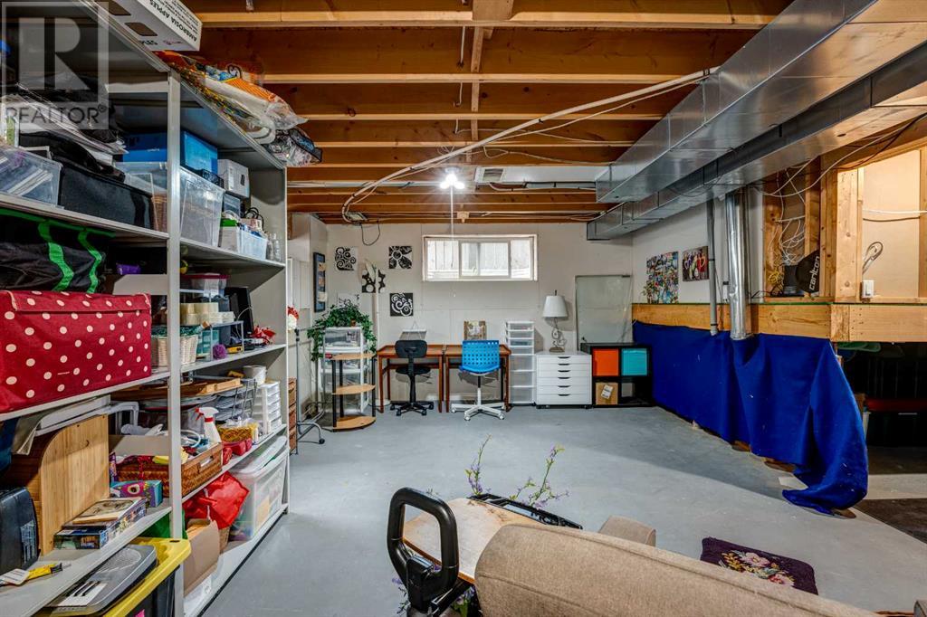 Single Family House 4 Level for Sale in  Prestwick Heath SE McKenzie Towne Calgary 