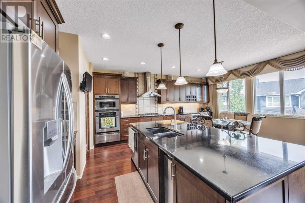 Single Family House for Sale in  Evanspark Circle NW Evanston Calgary 
