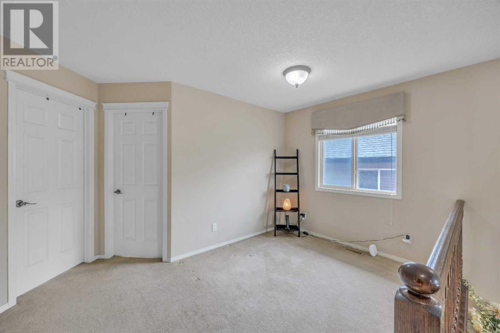 Single Family House for Sale in  Evanspark Circle NW Evanston Calgary 
