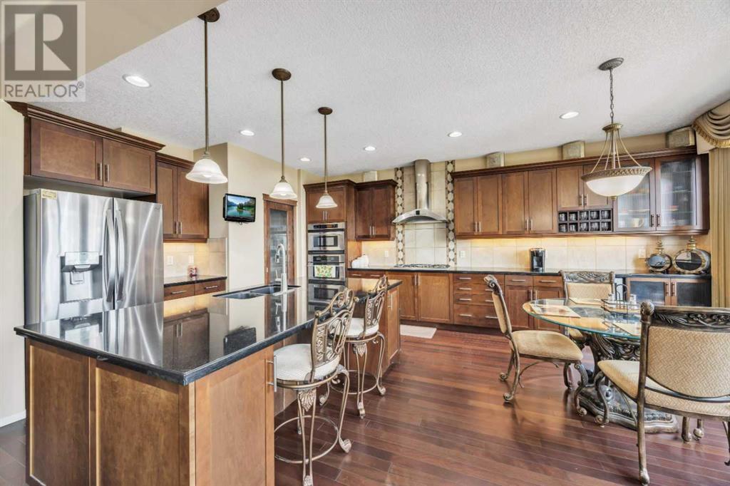 Single Family House for Sale in  Evanspark Circle NW Evanston Calgary 