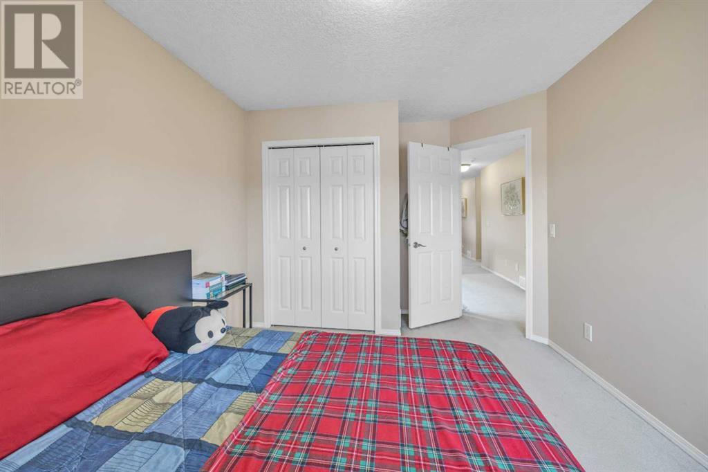 Single Family House for Sale in  Evanspark Circle NW Evanston Calgary 