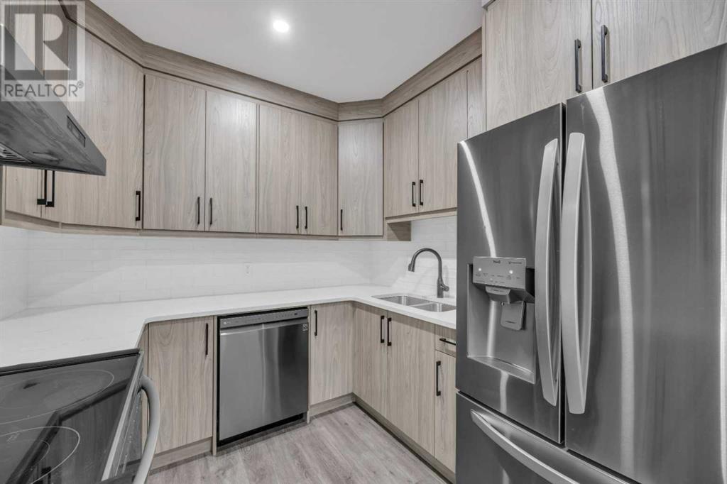 Single Family House for Sale in  Evanspark Circle NW Evanston Calgary 