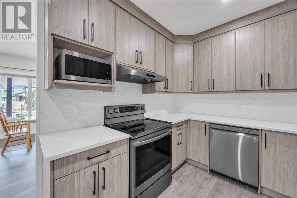 Single Family House for Sale in  Evanspark Circle NW Evanston Calgary 