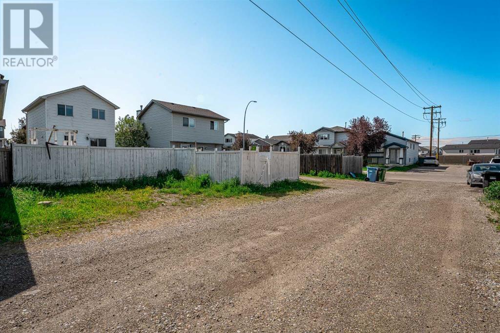 Single Family House for Sale in  MARTIN CROSSING Way NE Martindale Calgary 