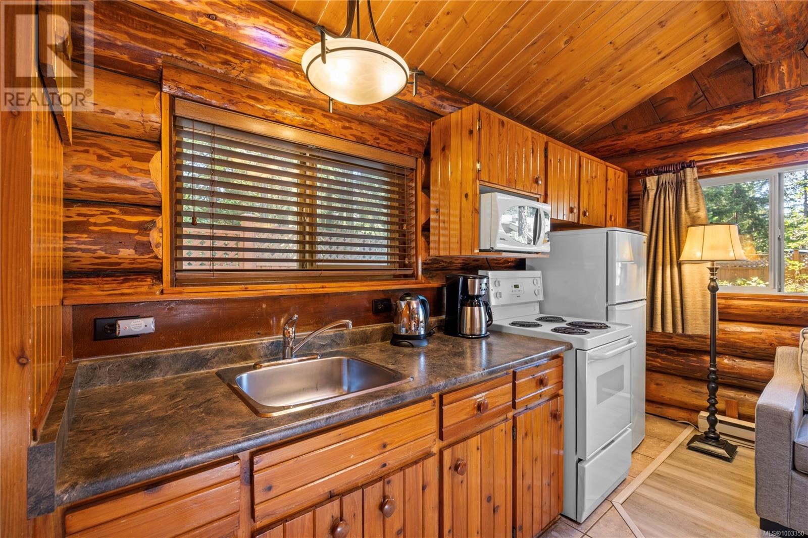 416 1155 Resort Dr, Parksville