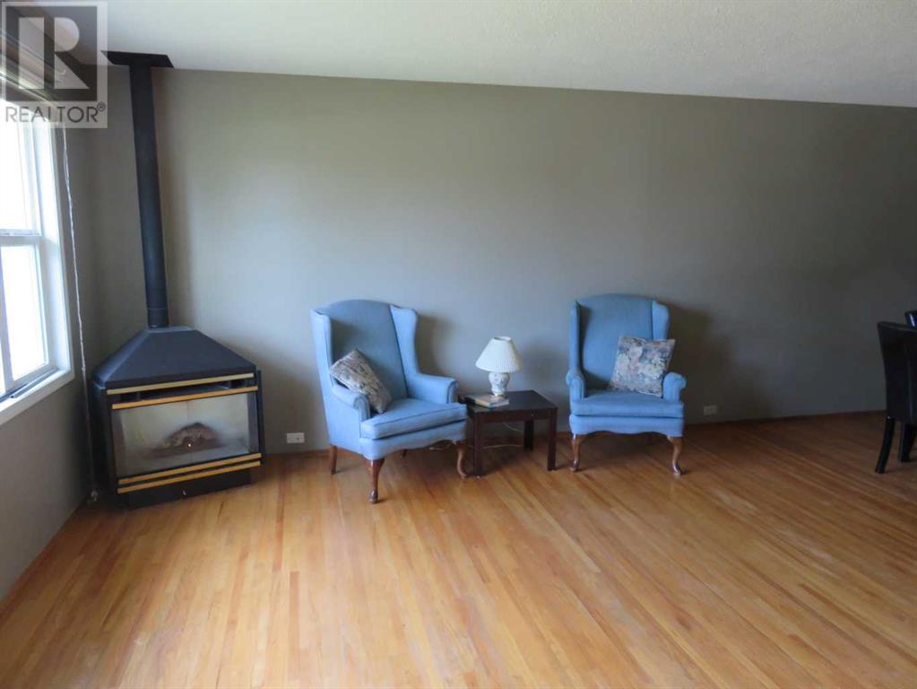 Single Family House Bungalow for Sale in  Maryvale Drive NE Marlborough Calgary 