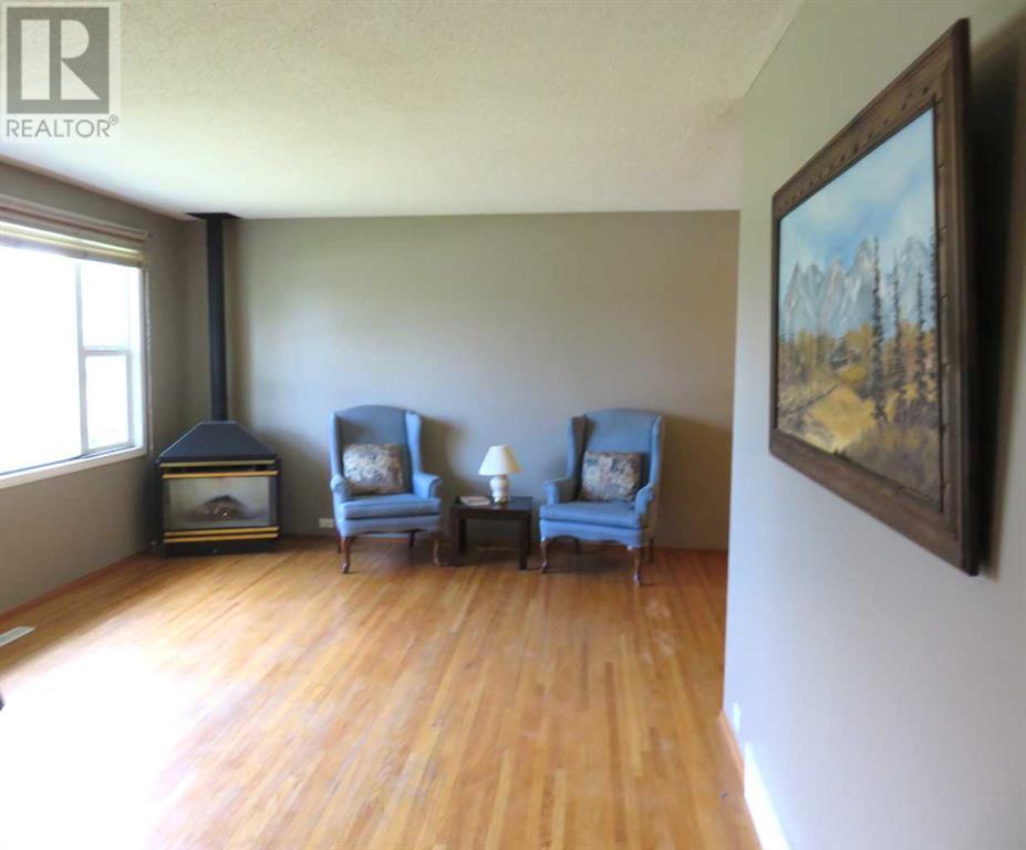 Single Family House Bungalow for Sale in  Maryvale Drive NE Marlborough Calgary 