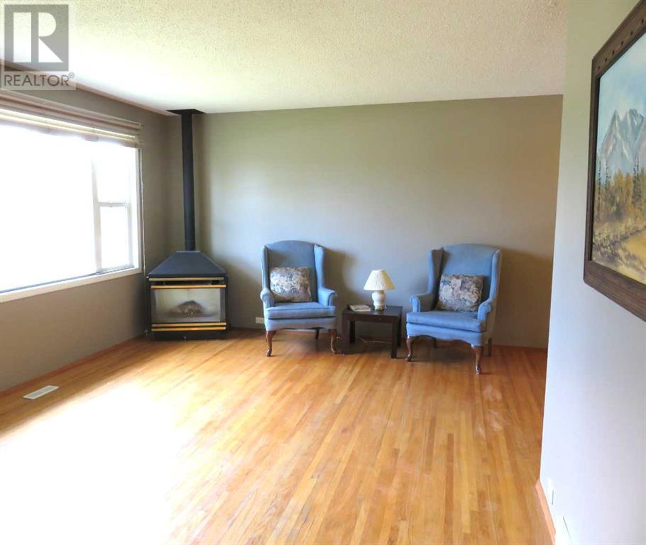 Single Family House Bungalow for Sale in  Maryvale Drive NE Marlborough Calgary 